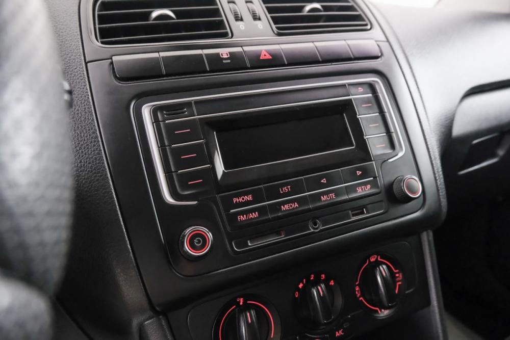 Volkswagen Polo V Рестайлинг Красноярск  - изображение 14