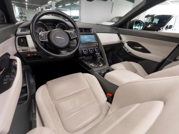 Jaguar E-Pace I с пробегом 2019 года, цена 2 490 000 рублей, 133183 км, внедорожник, Автокод Объявления