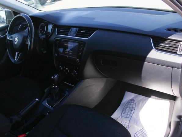 Skoda Octavia III (A7) Рестайлинг с пробегом 2019 года, цена 2 020 000 рублей, 69343 км, лифтбек, Автокод Объявления