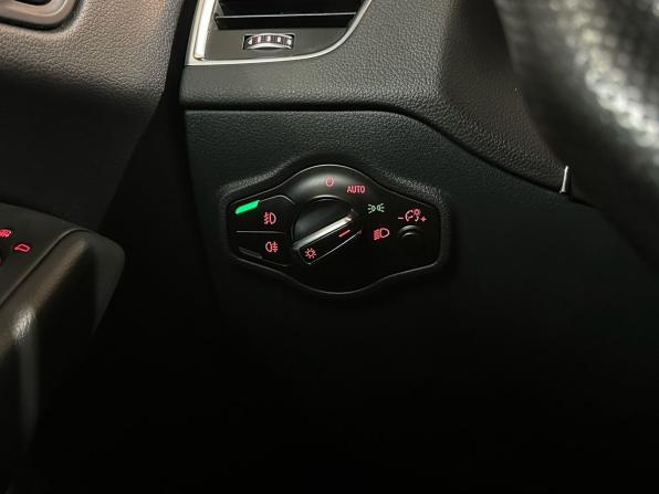 Audi Q5 I (8R) Рестайлинг с пробегом 2014 года, цена 2 299 900 рублей, 178696 км, внедорожник, Автокод Объявления