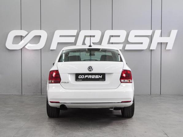 Volkswagen Polo V Рестайлинг с пробегом 2017 года, цена 1 074 000 рублей, 146864 км, седан, Автокод Объявления