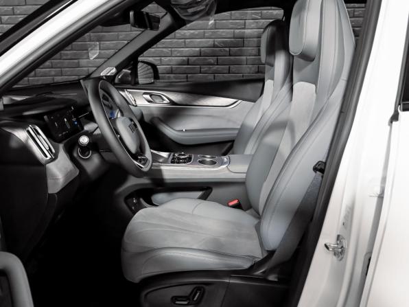Geely Galaxy M7 с пробегом 2026 года, цена 3 815 000 рублей, 49 км, внедорожник, Автокод Объявления