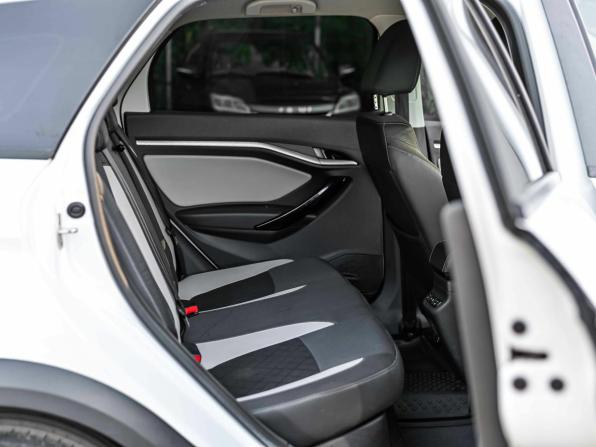 Lada (ВАЗ) Vesta I с пробегом 2021 года, цена 1 290 000 рублей, 43913 км, универсал, Автокод Объявления