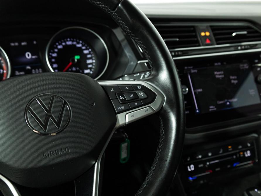 Volkswagen Tiguan II Рестайлинг Санкт-Петербург  - изображение 15