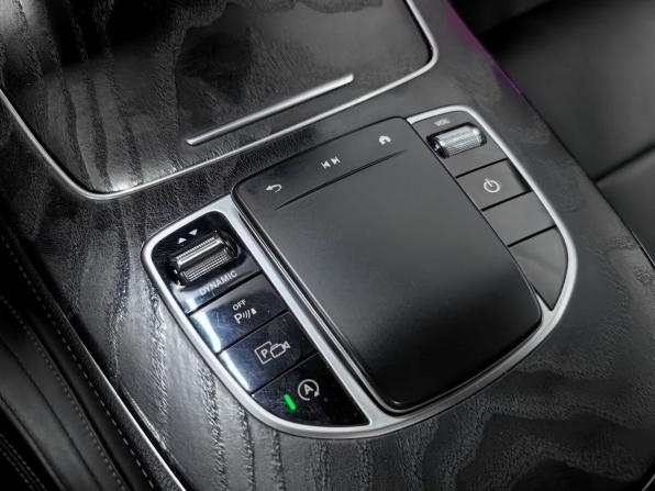 Mercedes-Benz E-Класс V (W213 S213 C238) Рестайлинг с пробегом 2021 года, цена 4 220 000 рублей, 165392 км, седан, Автокод Объявления