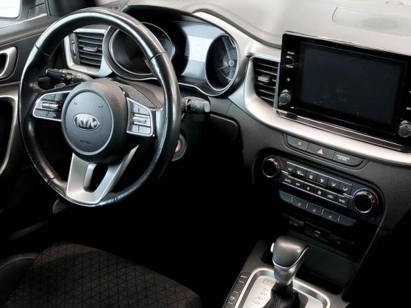 Kia Ceed III с пробегом 2020 года, цена 1 730 000 рублей, 69327 км, хэтчбек, Автокод Объявления