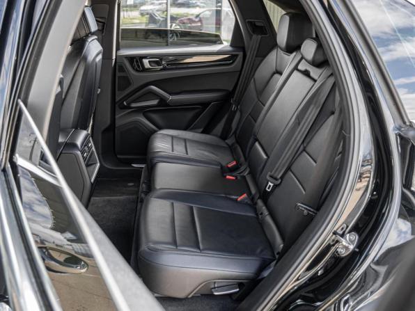 Porsche Cayenne III с пробегом 2018 года, цена 5 419 000 рублей, 122912 км, внедорожник, Автокод Объявления