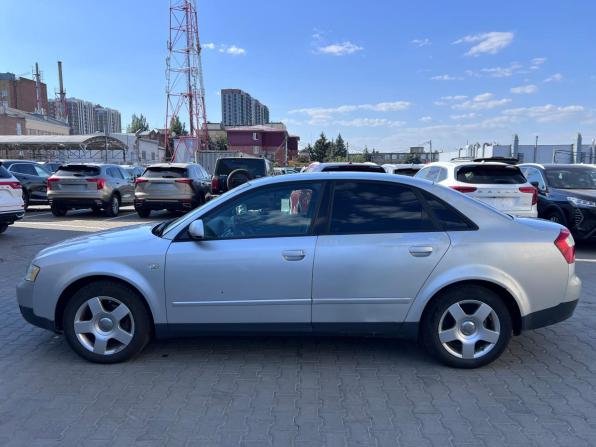 Audi A4 II (B6) с пробегом 2002 года, цена 400 000 рублей, 273233 км, седан, Автокод Объявления