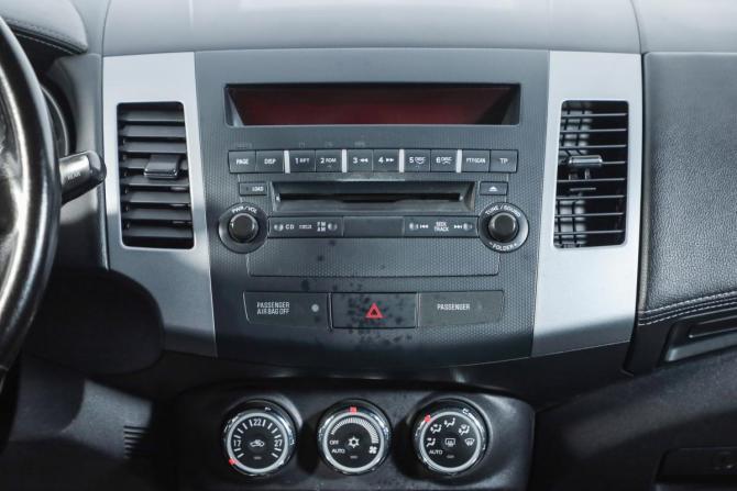 Mitsubishi Outlander II Рестайлинг с пробегом 2011 года, цена 1 349 000 рублей, 155409 км, внедорожник, Автокод Объявления