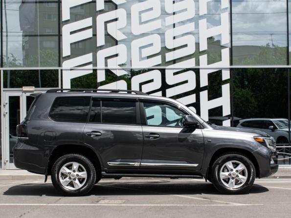 Toyota Land Cruiser 200 Series с пробегом 2010 года, цена 2 999 000 рублей, 372383 км, внедорожник, Автокод Объявления