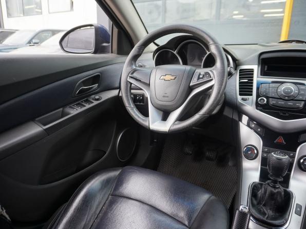 Chevrolet Cruze I с пробегом 2010 года, цена 571 000 рублей, 189515 км, седан, Автокод Объявления