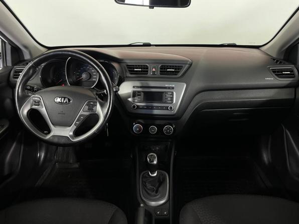 Kia Rio III Рестайлинг с пробегом 2015 года, цена 945 000 рублей, 85957 км, седан, Автокод Объявления