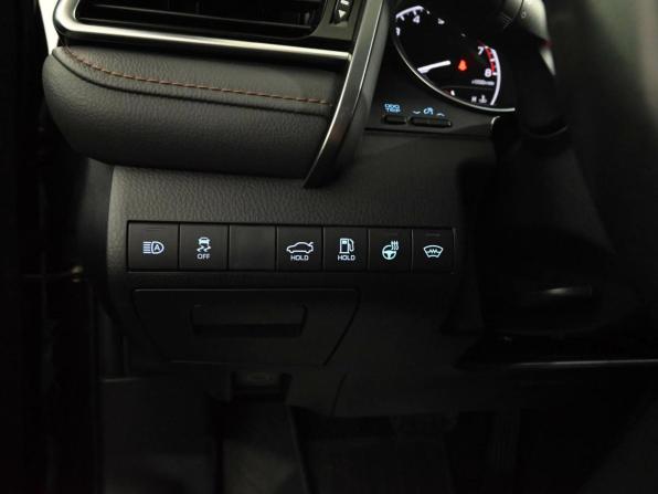 Toyota Camry VIII (XV70) с пробегом 2020 года, цена 3 500 000 рублей, 57702 км, седан, Автокод Объявления