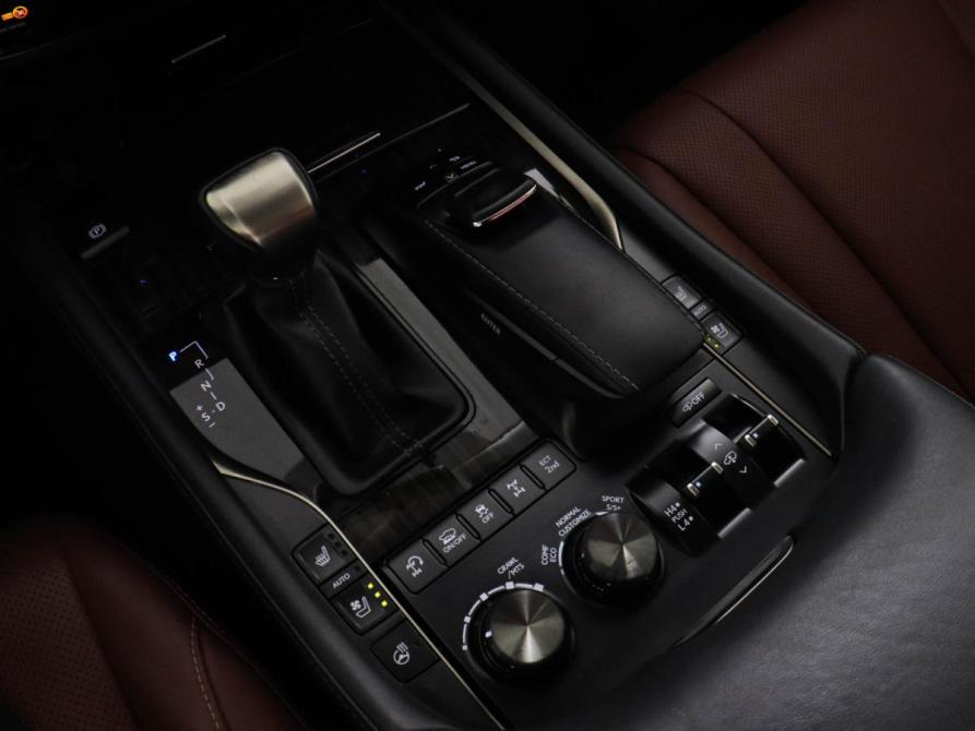 Lexus LX III Рестайлинг 2 Химки  - изображение 16