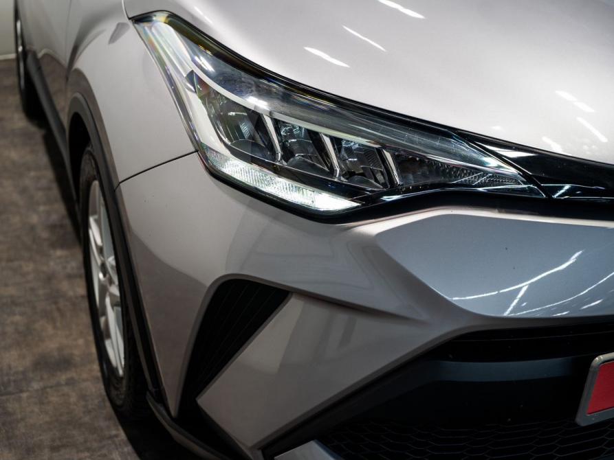 Toyota C-HR I Рестайлинг Чита  - изображение 16