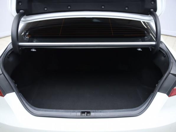 Toyota Camry VIII (XV70) Рестайлинг с пробегом 2021 года, цена 2 490 000 рублей, 112499 км, седан, Автокод Объявления