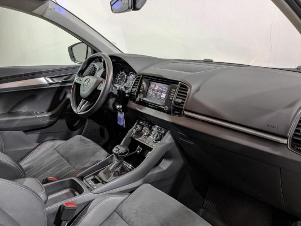 Skoda Karoq I с пробегом 2020 года, цена 2 460 000 рублей, 56926 км, внедорожник, Автокод Объявления