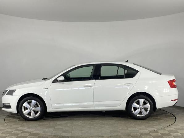 Skoda Octavia III (A7) Рестайлинг с пробегом 2018 года, цена 1 542 000 рублей, 143825 км, лифтбек, Автокод Объявления