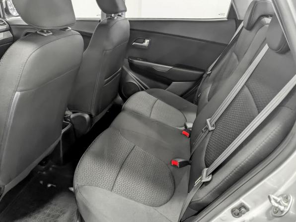 Kia Rio III с пробегом 2015 года, цена 940 000 рублей, 128517 км, седан, Автокод Объявления