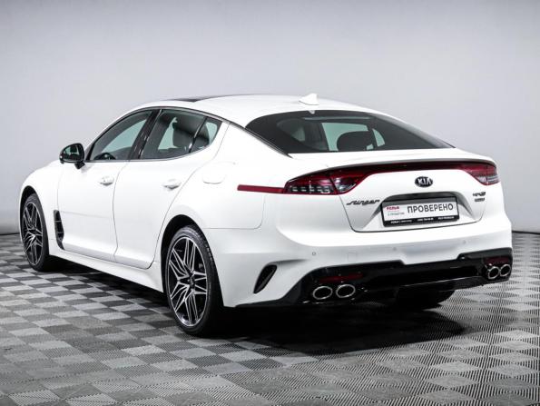 Kia Stinger I Рестайлинг с пробегом 2021 года, цена 3 349 000 рублей, 72563 км, лифтбек, Автокод Объявления