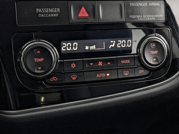 Mitsubishi Outlander III Рестайлинг с пробегом 2014 года, цена 1 710 000 рублей, 210200 км, внедорожник, Автокод Объявления