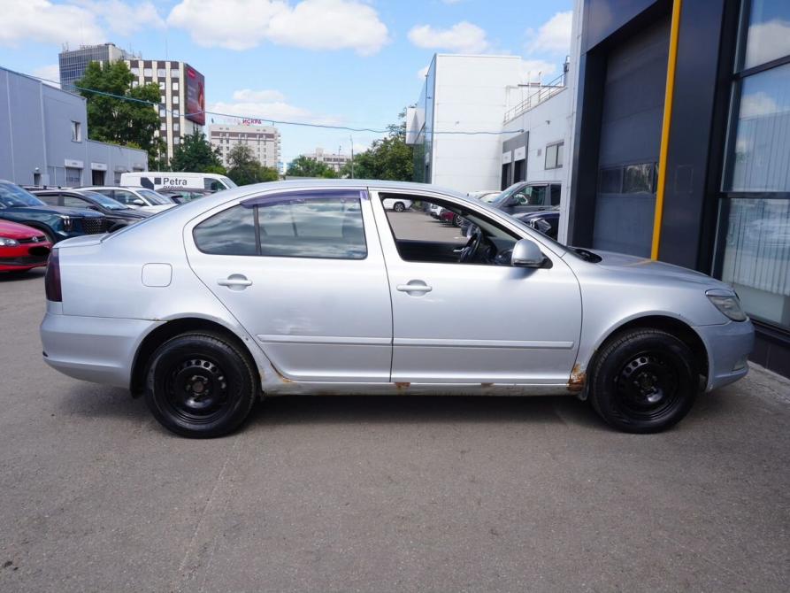 Skoda Octavia II (A5) Рестайлинг Москва  - изображение 4