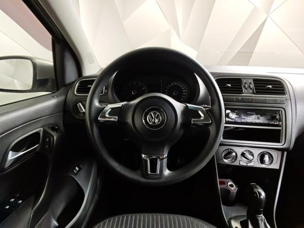 Volkswagen Polo V с пробегом 2010 года, цена 455 000 рублей, 262140 км, седан, Автокод Объявления