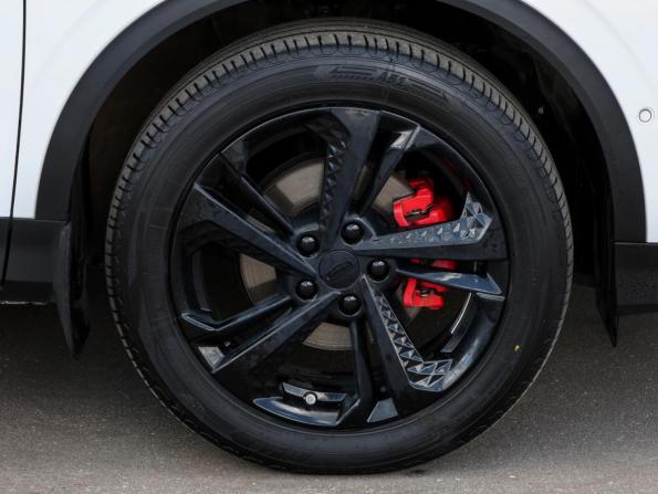 Geely Coolray I Рестайлинг с пробегом 2024 года, цена 2 149 000 рублей, 47000 км, внедорожник, Автокод Объявления