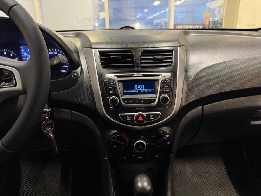 Hyundai Solaris I Волгоград  - изображение 12