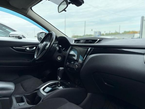 Nissan Qashqai II с пробегом 2017 года, цена 1 622 000 рублей, 160616 км, внедорожник, Автокод Объявления