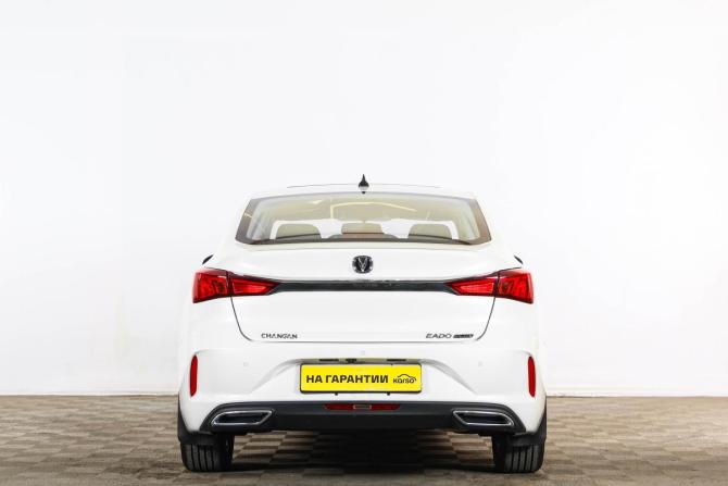 Changan Eado Plus с пробегом 2023 года, цена 1 579 000 рублей, 15500 км, седан, Автокод Объявления
