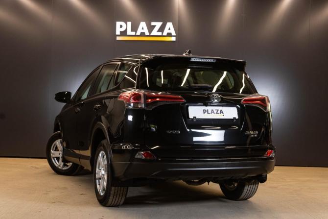 Toyota RAV4 IV (XA40) с пробегом 2015 года, цена 1 879 000 рублей, 174547 км, внедорожник, Автокод Объявления