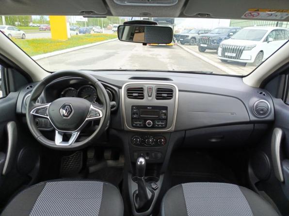 Renault Sandero II Рестайлинг с пробегом 2020 года, цена 1 223 000 рублей, 62875 км, хэтчбек, Автокод Объявления