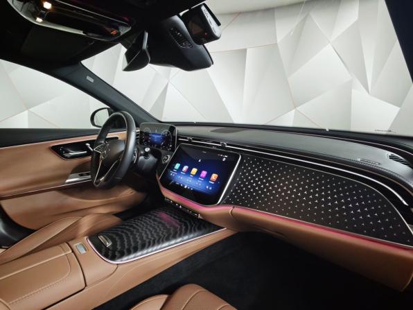 Mercedes-Benz E-Класс VI (W214 S214) с пробегом 2024 года, цена 6 700 000 рублей, 28929 км, седан, Автокод Объявления