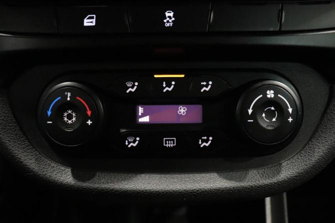 Lada (ВАЗ) Vesta I с пробегом 2017 года, цена 754 000 рублей, 108701 км, седан, Автокод Объявления