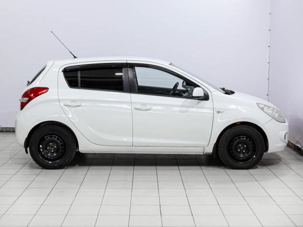 Hyundai i20 I с пробегом 2010 года, цена 649 000 рублей, 144947 км, хэтчбек, Автокод Объявления