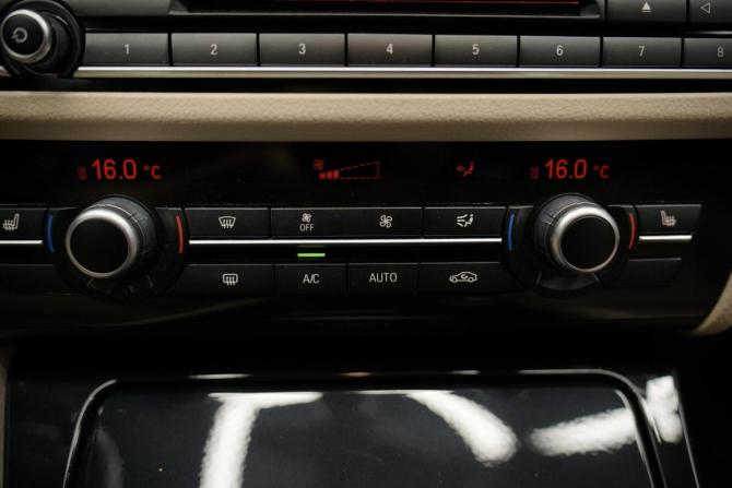 BMW 5 серии VI (F10/F11/F07) Рестайлинг с пробегом 2015 года, цена 2 195 000 рублей, 105161 км, седан, Автокод Объявления