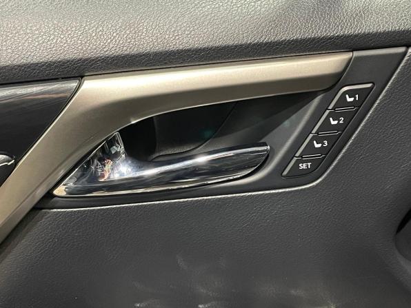 Lexus RX IV с пробегом 2018 года, цена 4 819 000 рублей, 115480 км, внедорожник, Автокод Объявления