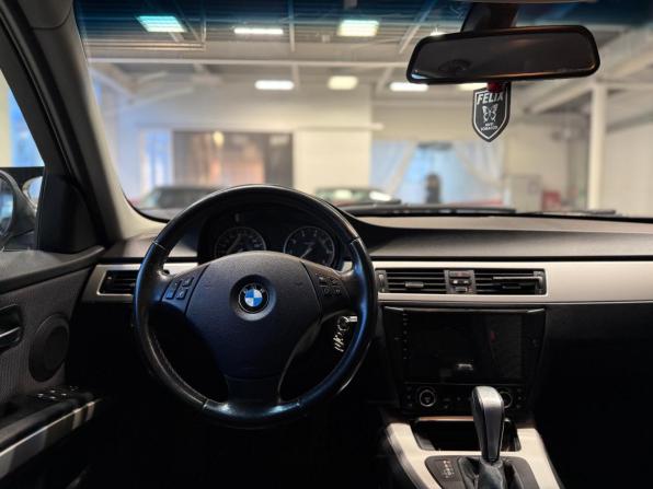 BMW 3 серии V (E90/E91/E92/E93) Рестайлинг с пробегом 2010 года, цена 1 129 000 рублей, 244984 км, седан, Автокод Объявления