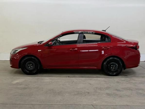 Kia Rio IV с пробегом 2018 года, цена 1 217 000 рублей, 92000 км, седан, Автокод Объявления