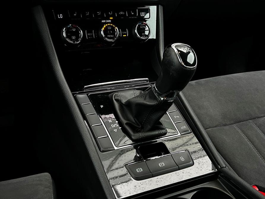 Skoda Superb III Санкт-Петербург  - изображение 18