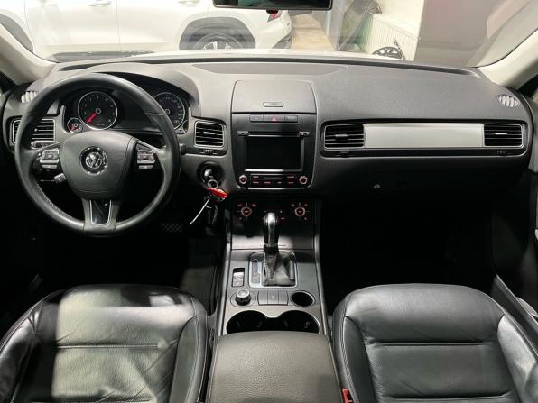 Volkswagen Touareg II с пробегом 2014 года, цена 1 720 000 рублей, 278950 км, внедорожник, Автокод Объявления