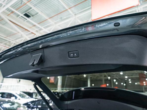 Audi Q8 I (4M) с пробегом 2021 года, цена 9 900 000 рублей, 49275 км, внедорожник, Автокод Объявления