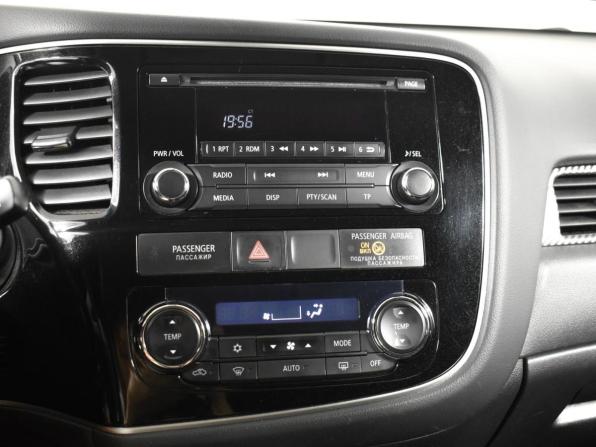 Mitsubishi Outlander III Рестайлинг с пробегом 2014 года, цена 1 080 200 рублей, 291167 км, внедорожник, Автокод Объявления
