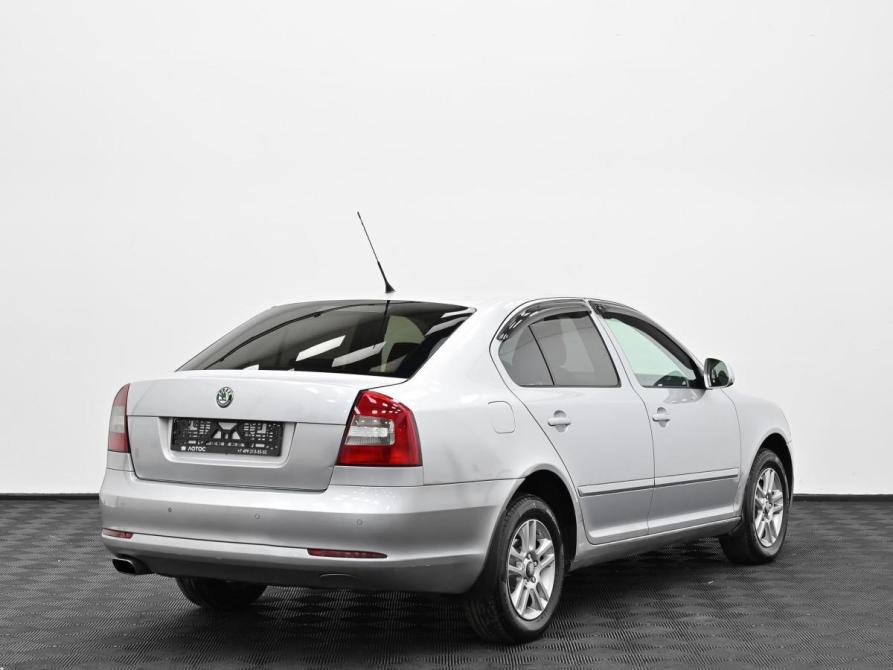 Skoda Octavia II (A5) Рестайлинг Москва  - изображение 2