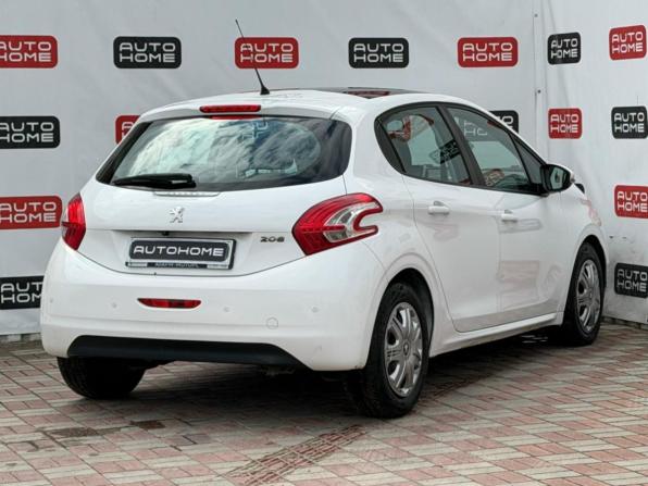 Peugeot 208 I с пробегом 2013 года, цена 499 990 рублей, 210000 км, хэтчбек, Автокод Объявления