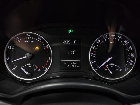 Skoda Octavia II (A5) Рестайлинг с пробегом 2011 года, цена 750 000 рублей, 233931 км, лифтбек, Автокод Объявления