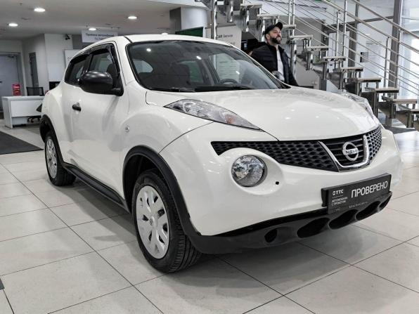 Nissan Juke I с пробегом 2013 года, цена 950 000 рублей, 122145 км, внедорожник, Автокод Объявления