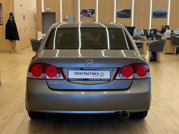 Honda Civic VIII с пробегом 2008 года, цена 658 000 рублей, 118000 км, седан, Автокод Объявления