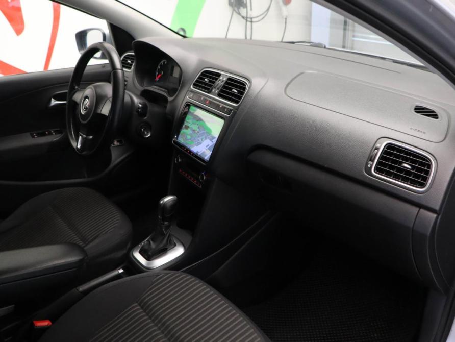 Volkswagen Polo V Москва  - изображение 16